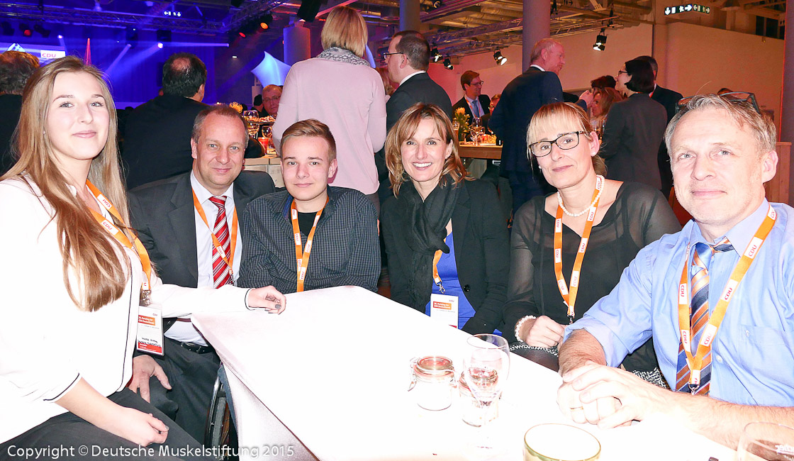 Katrin Schütz mit dem SMA-Team
